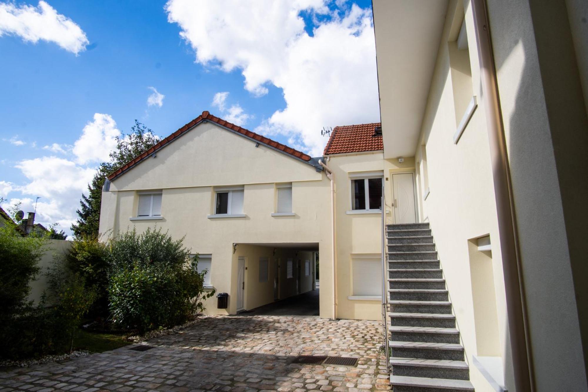 Appartement 1-4 Pers - Proche Paris, Cdg, Grand Paris Arena - A L'Ombre Du Pin "5" Le Pin  Luaran gambar